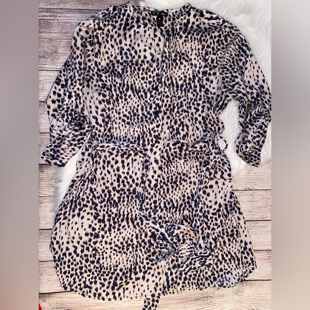 Aqua women’s shirt dress size Large